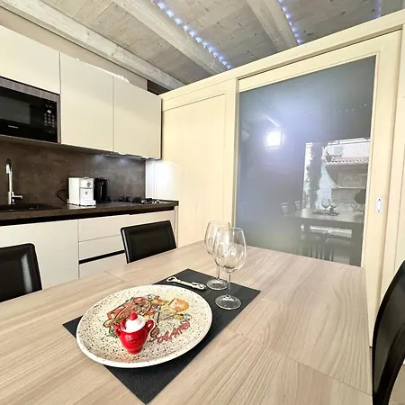 Apartamento Little Queen Desenzano del Garda